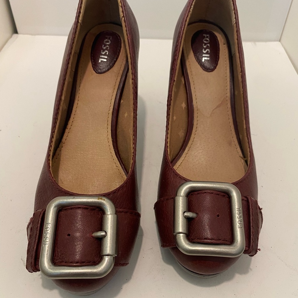Fossil MADDOX Burgundy Leather and Silver Buckle Heels 7.5